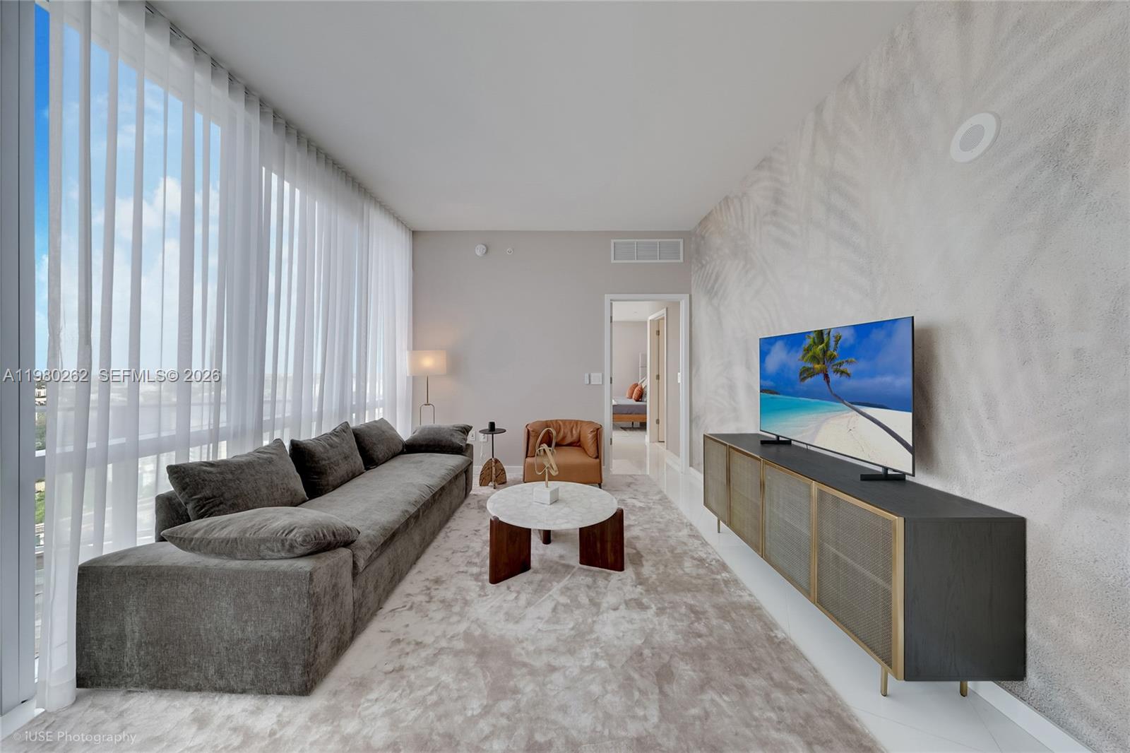 851 NE 1st Ave # 3402