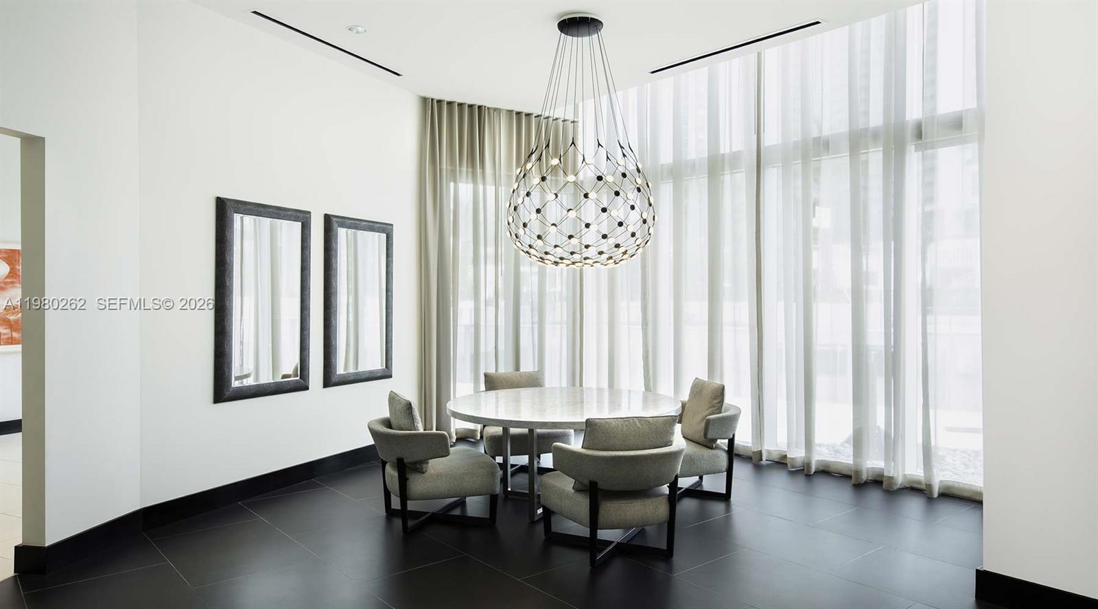 851 NE 1st Ave # 3402