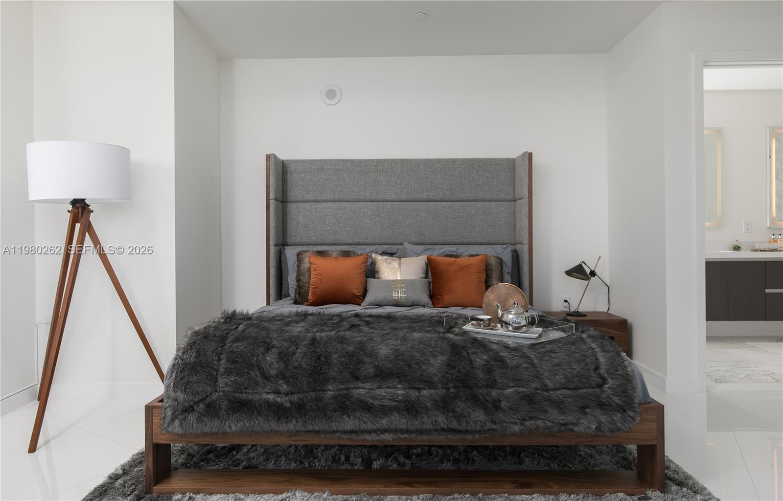 851 NE 1st Ave # 3402