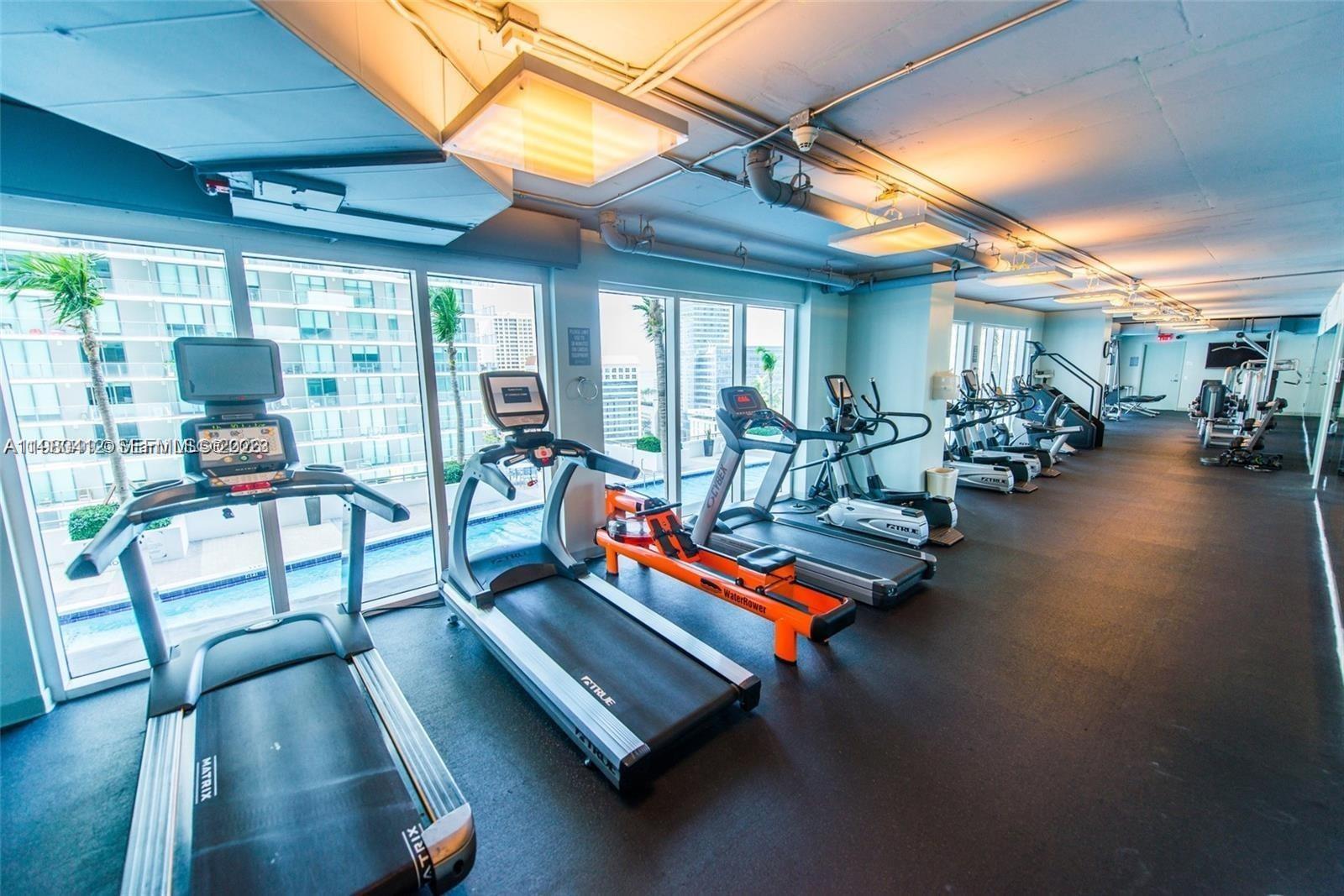 60 SW 13th St # 3606