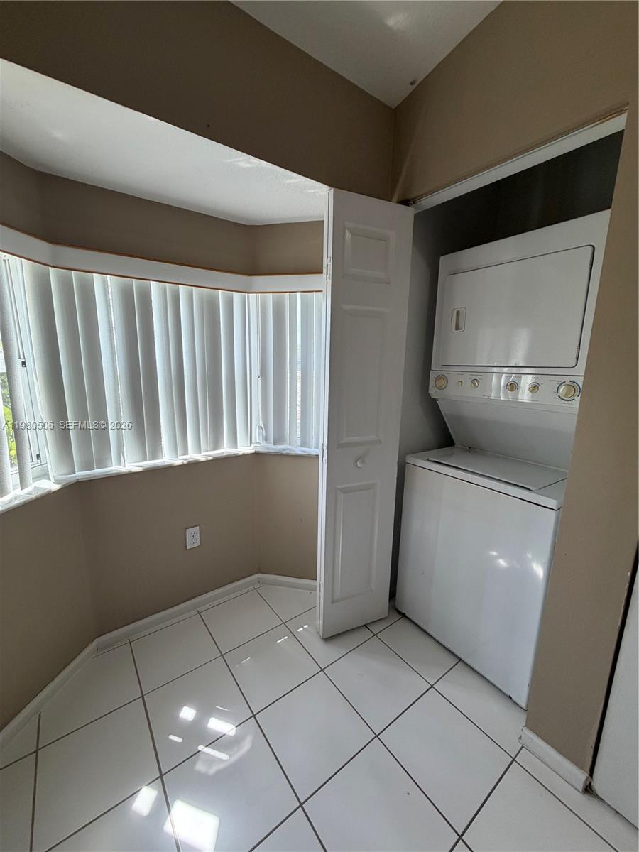 3780 N Jog Rd # 205