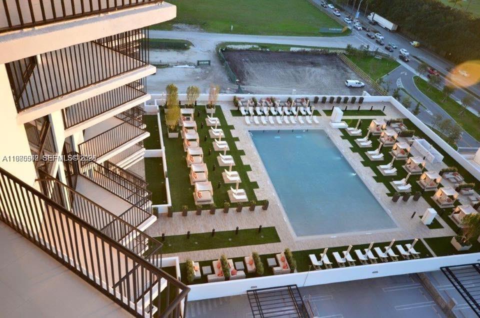 5252 NW 85th Ave # 1902