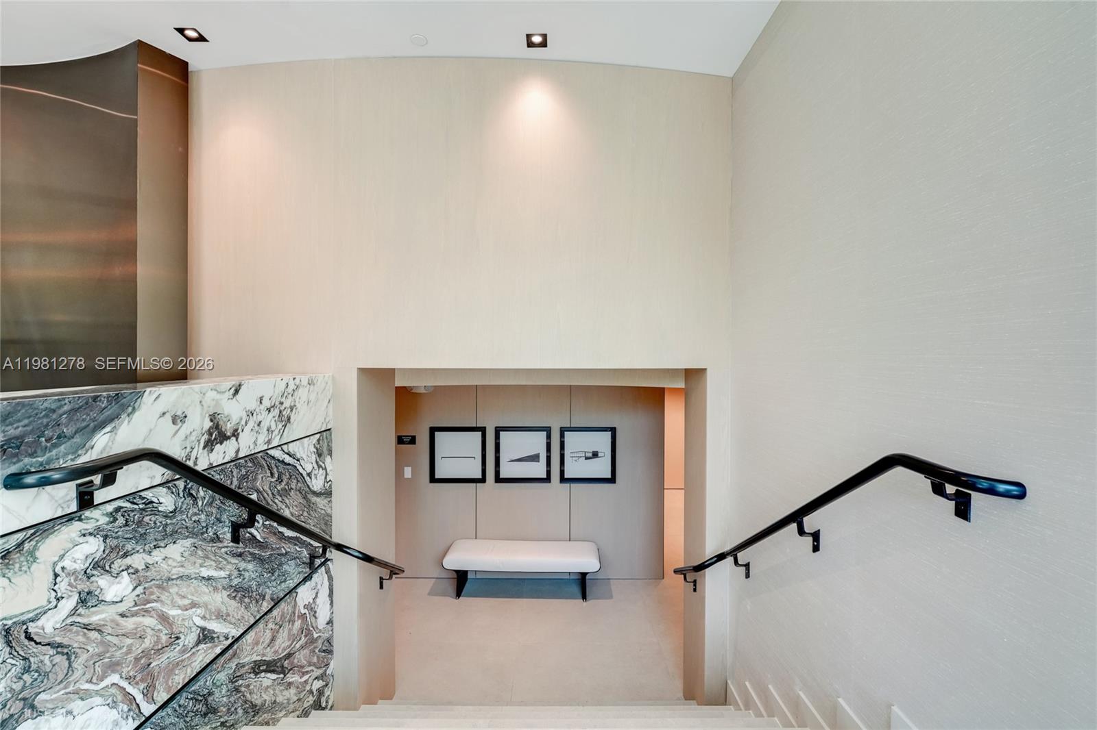 9901 W Bay Harbor Dr # 303