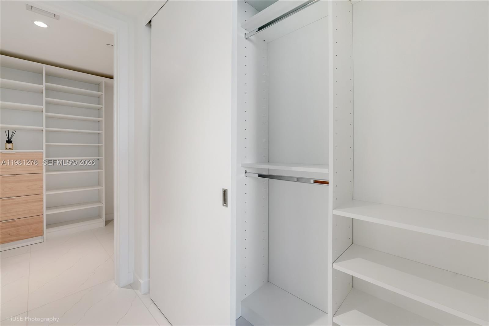 9901 W Bay Harbor Dr # 303