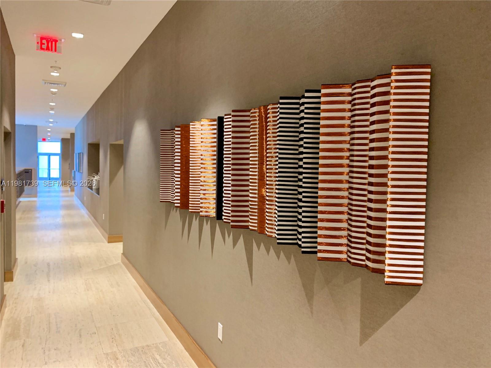 16385 Biscayne Blvd # 1104