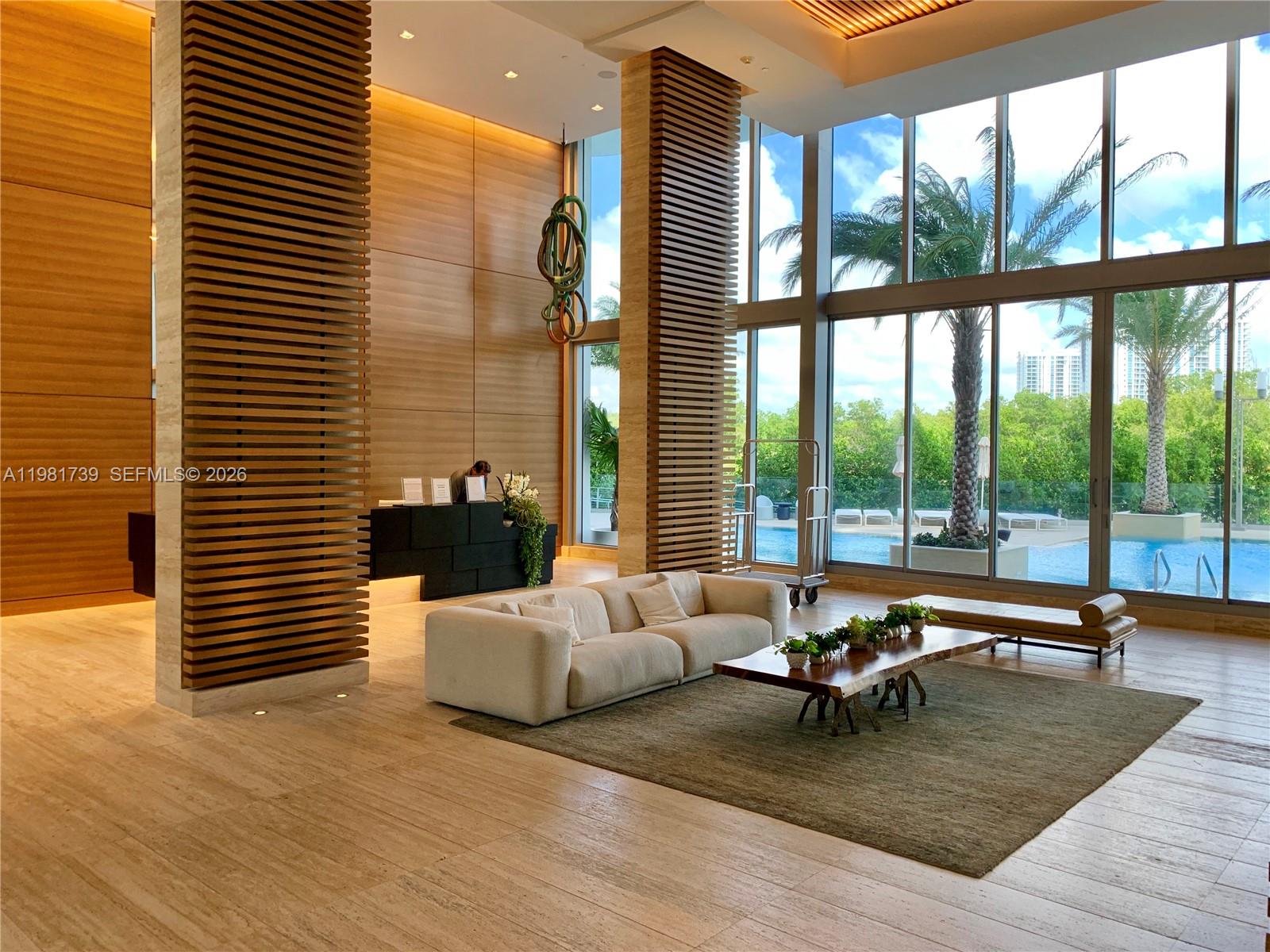 16385 Biscayne Blvd # 1104