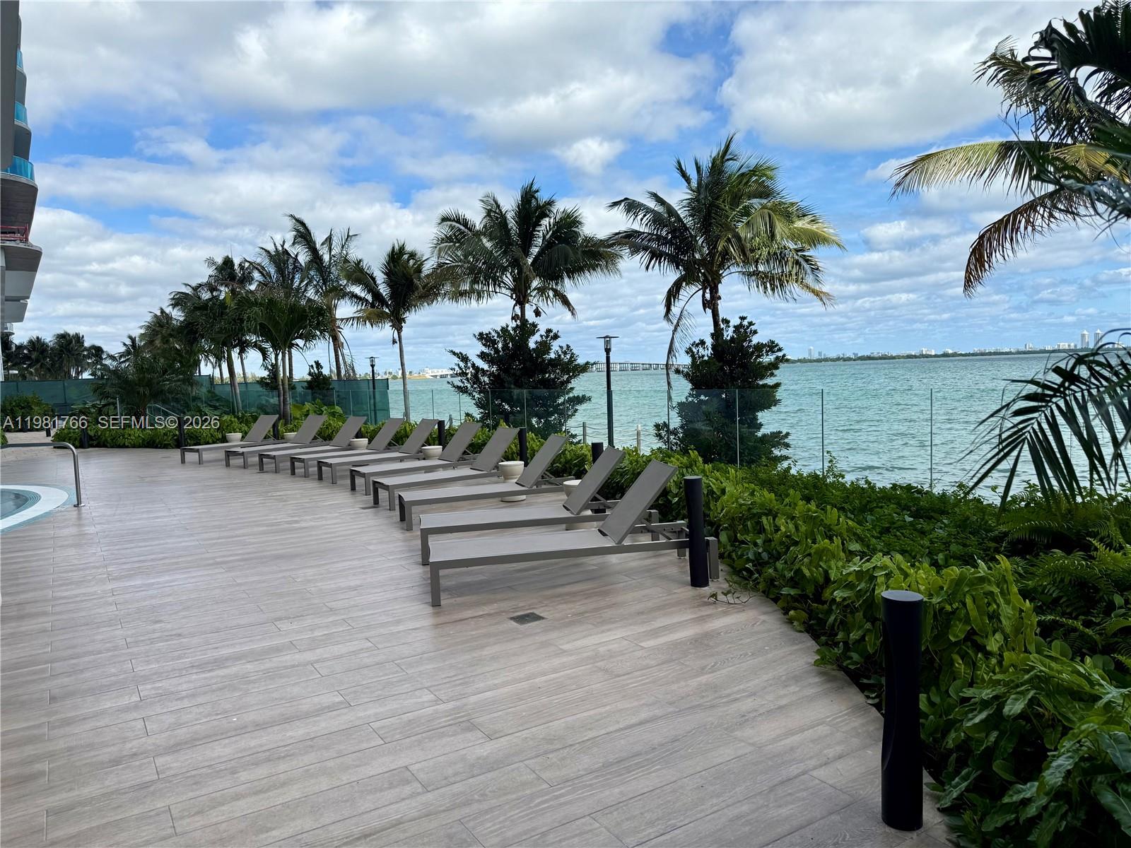 700 NE 24th ST # 2402