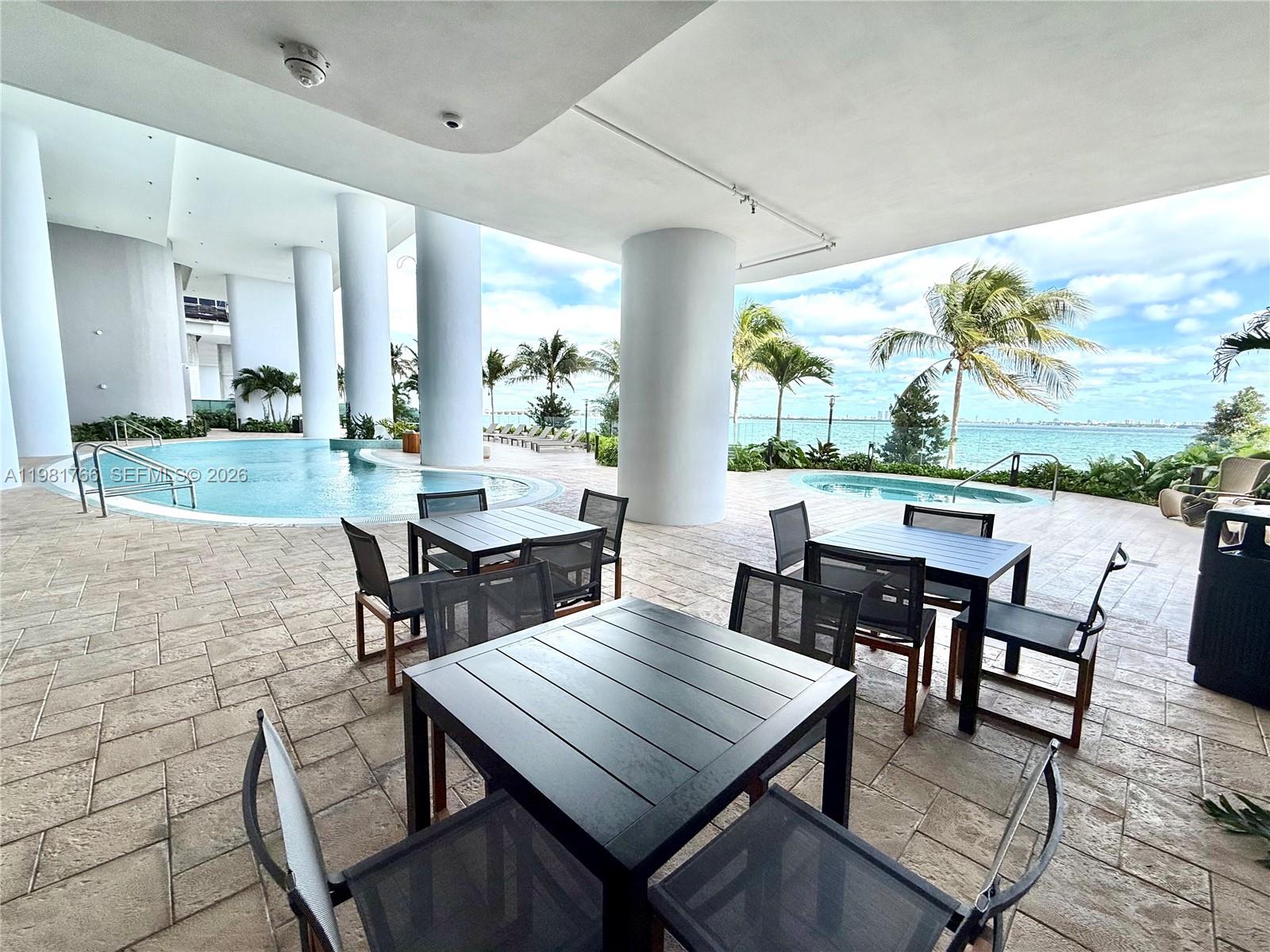 700 NE 24th ST # 2402