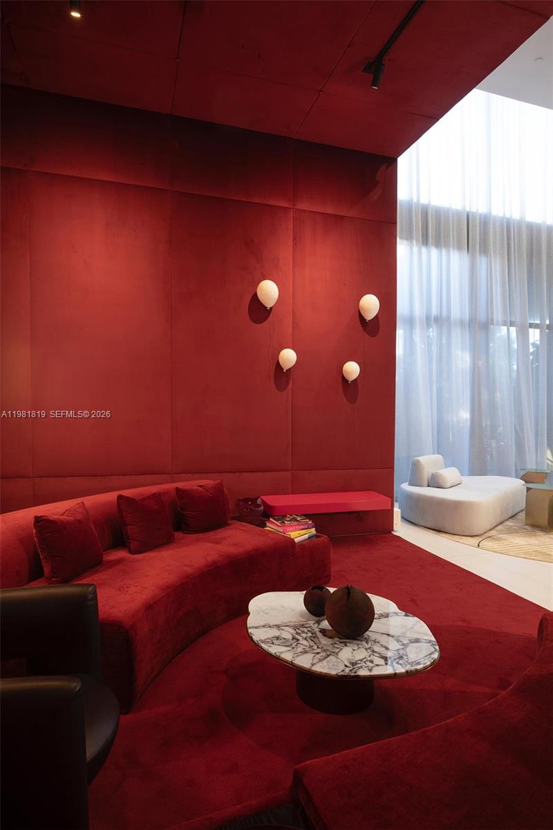 101 Diplomat pkwy # 1605