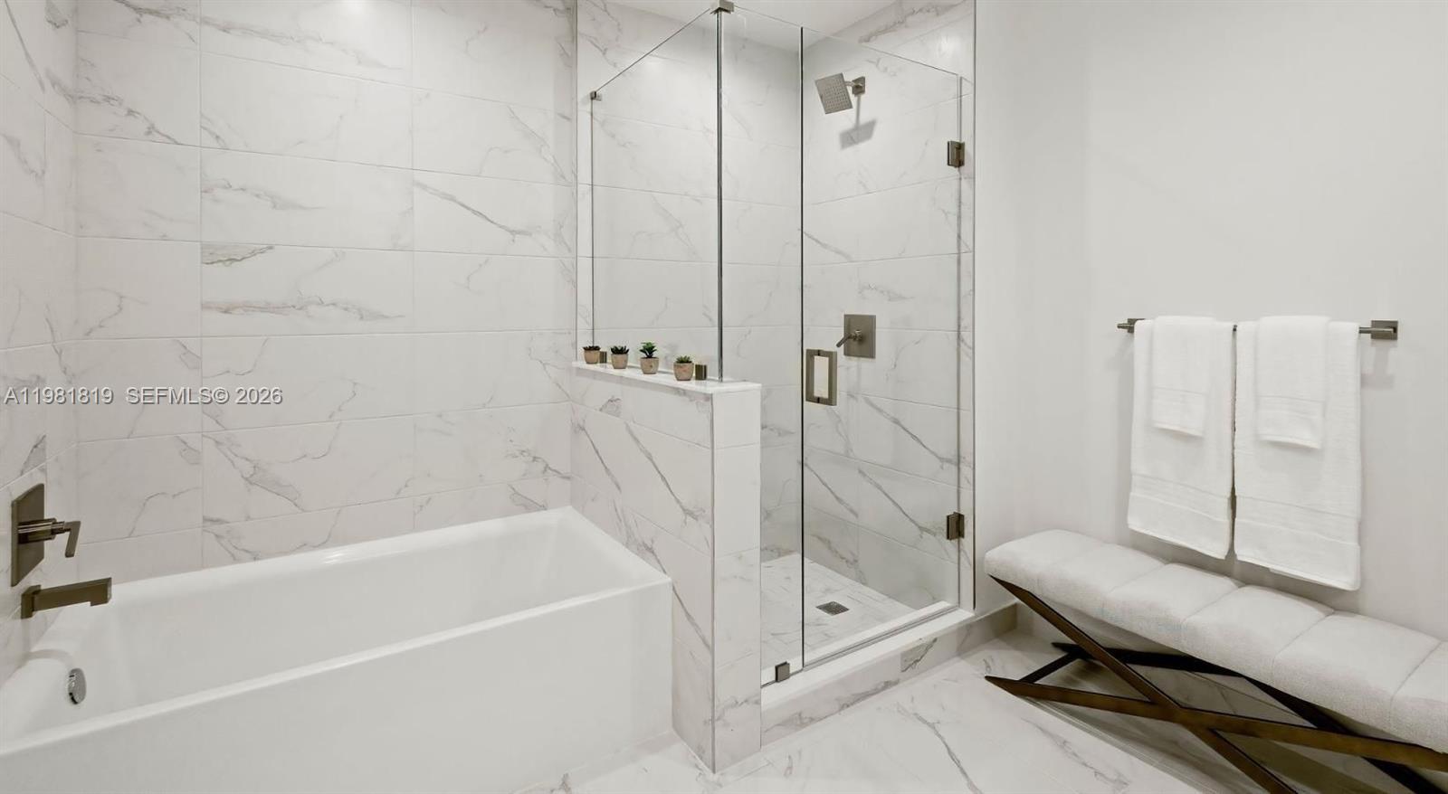 101 Diplomat pkwy # 1605