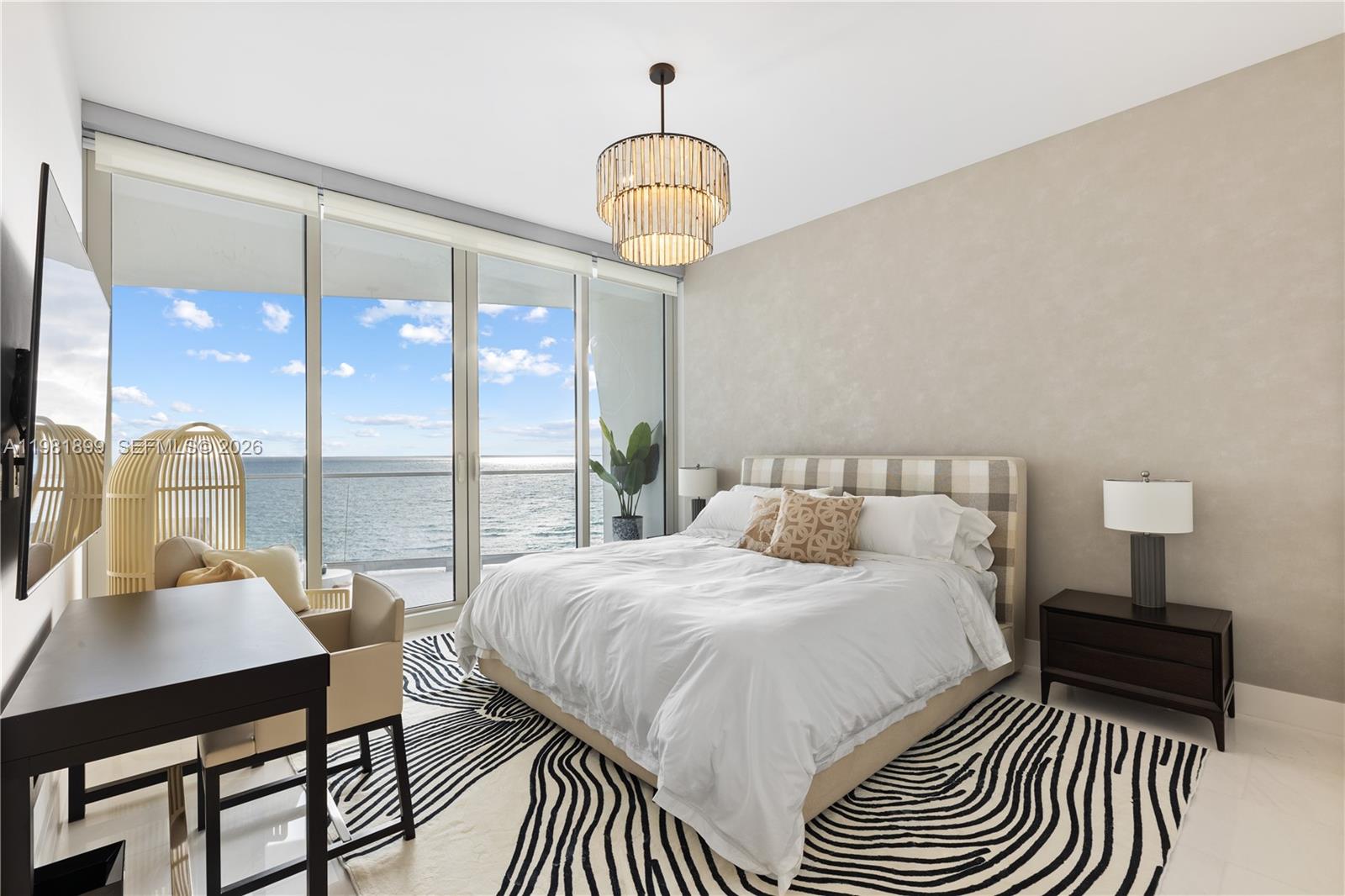 16901 Collins Ave # 802