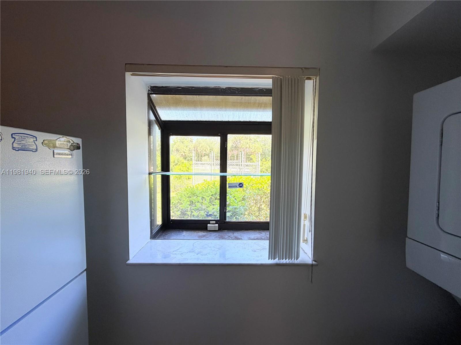 107 Gardens Dr # 106