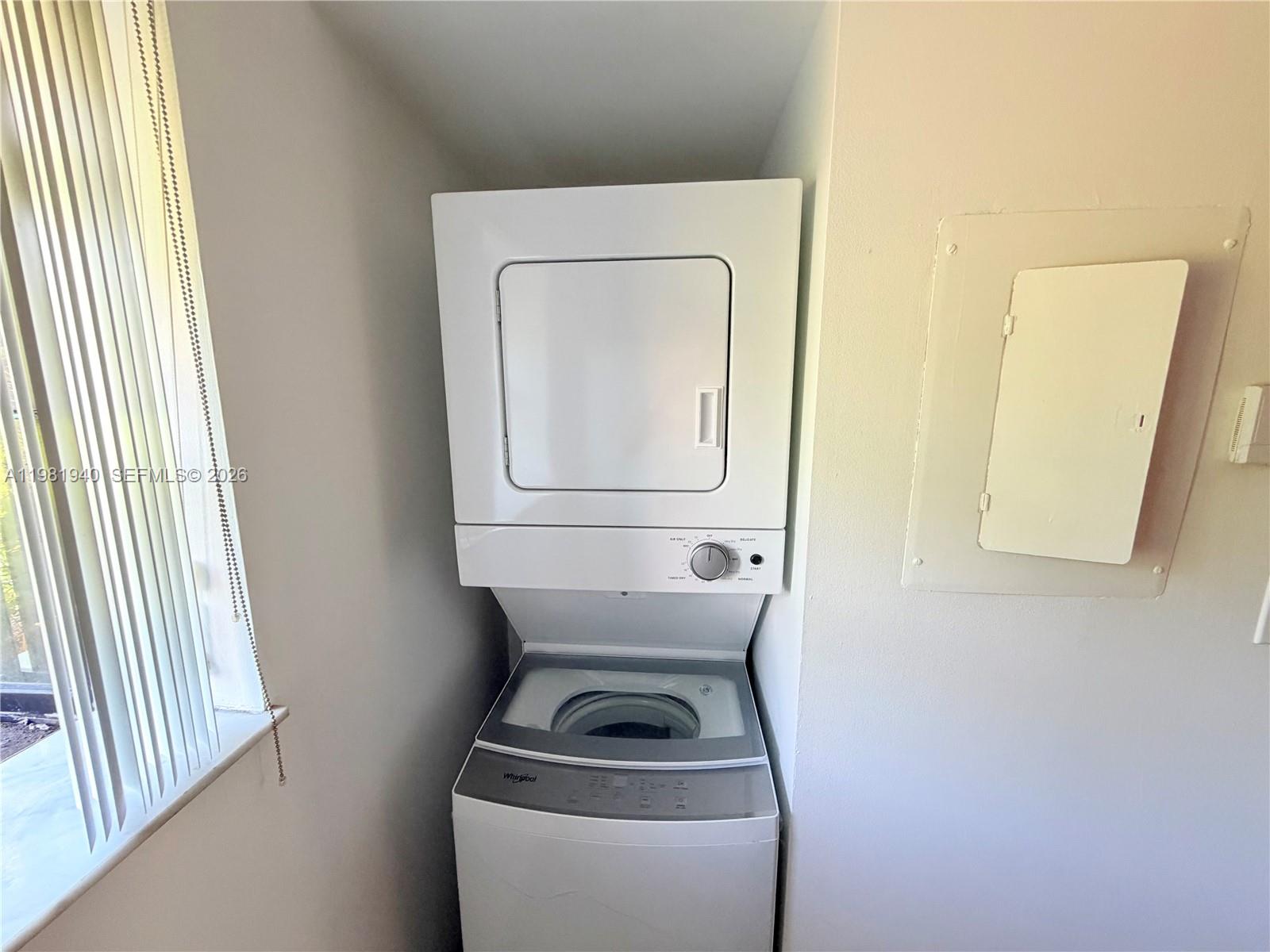 107 Gardens Dr # 106