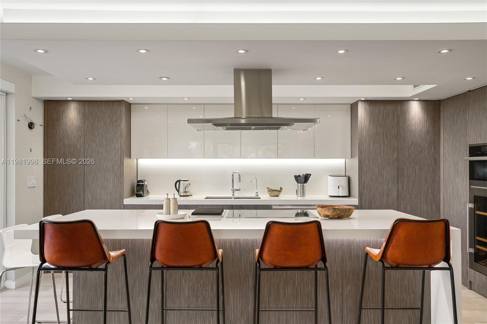 177 Ocean Lane Dr # 308