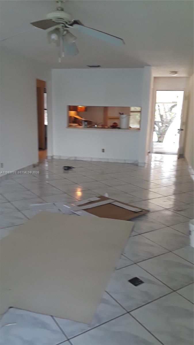 206 Lake Pointe Dr # 206