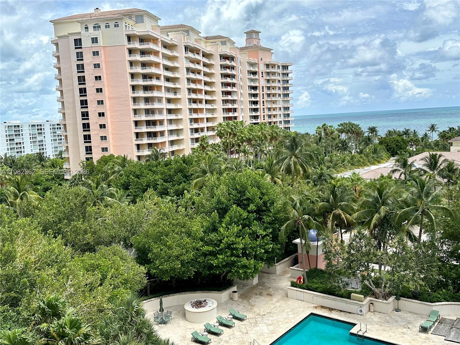 785 Crandon Blvd # 803