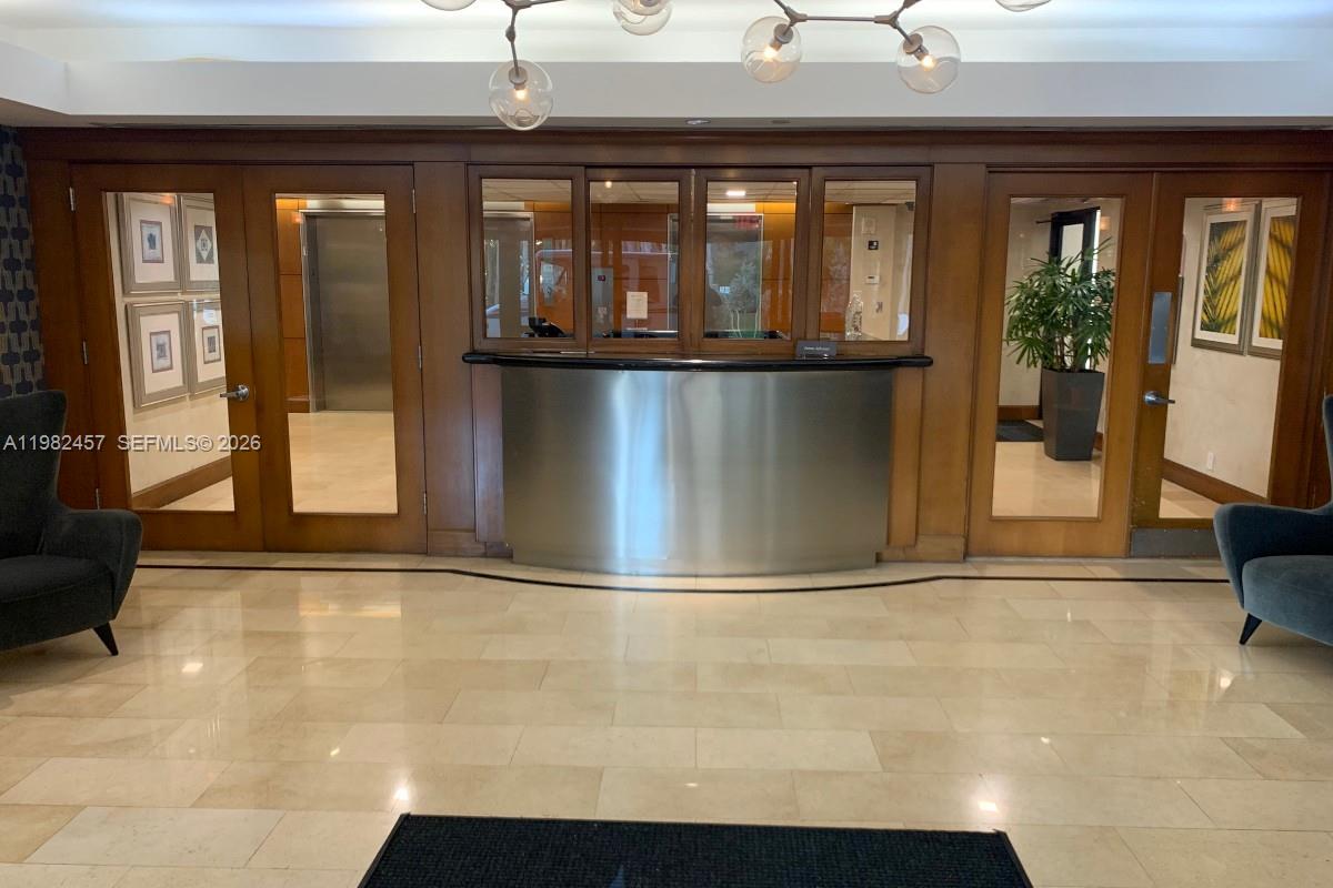 200 SE 15th Rd # 15H