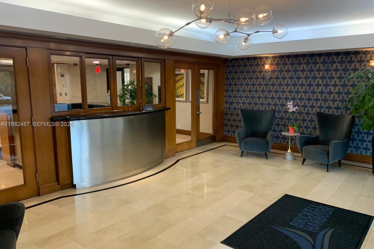 200 SE 15th Rd # 15H