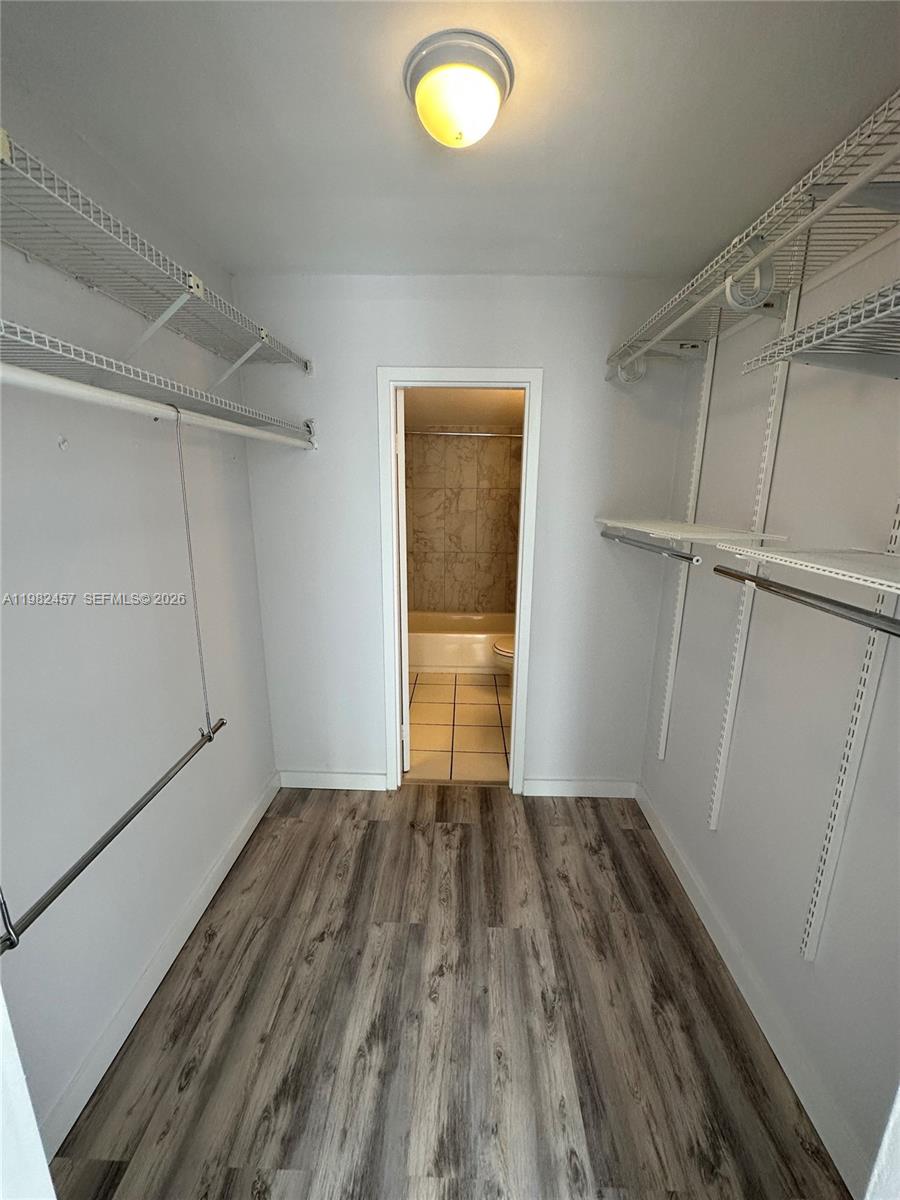 200 SE 15th Rd # 15H