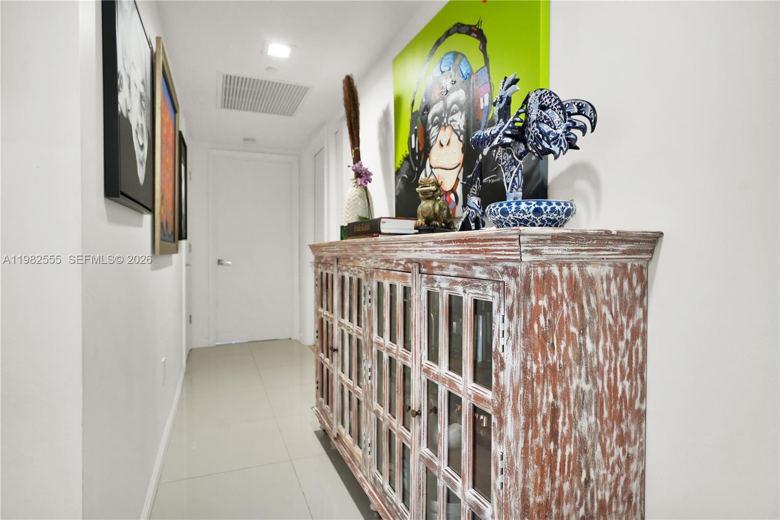 465 Brickell Ave # 702