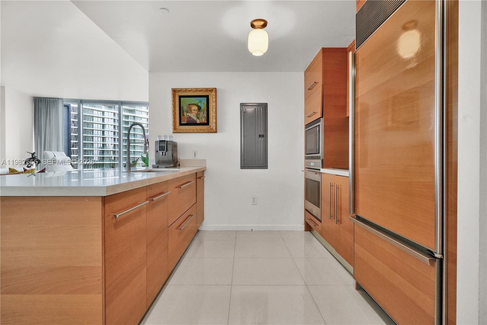 465 Brickell Ave # 702