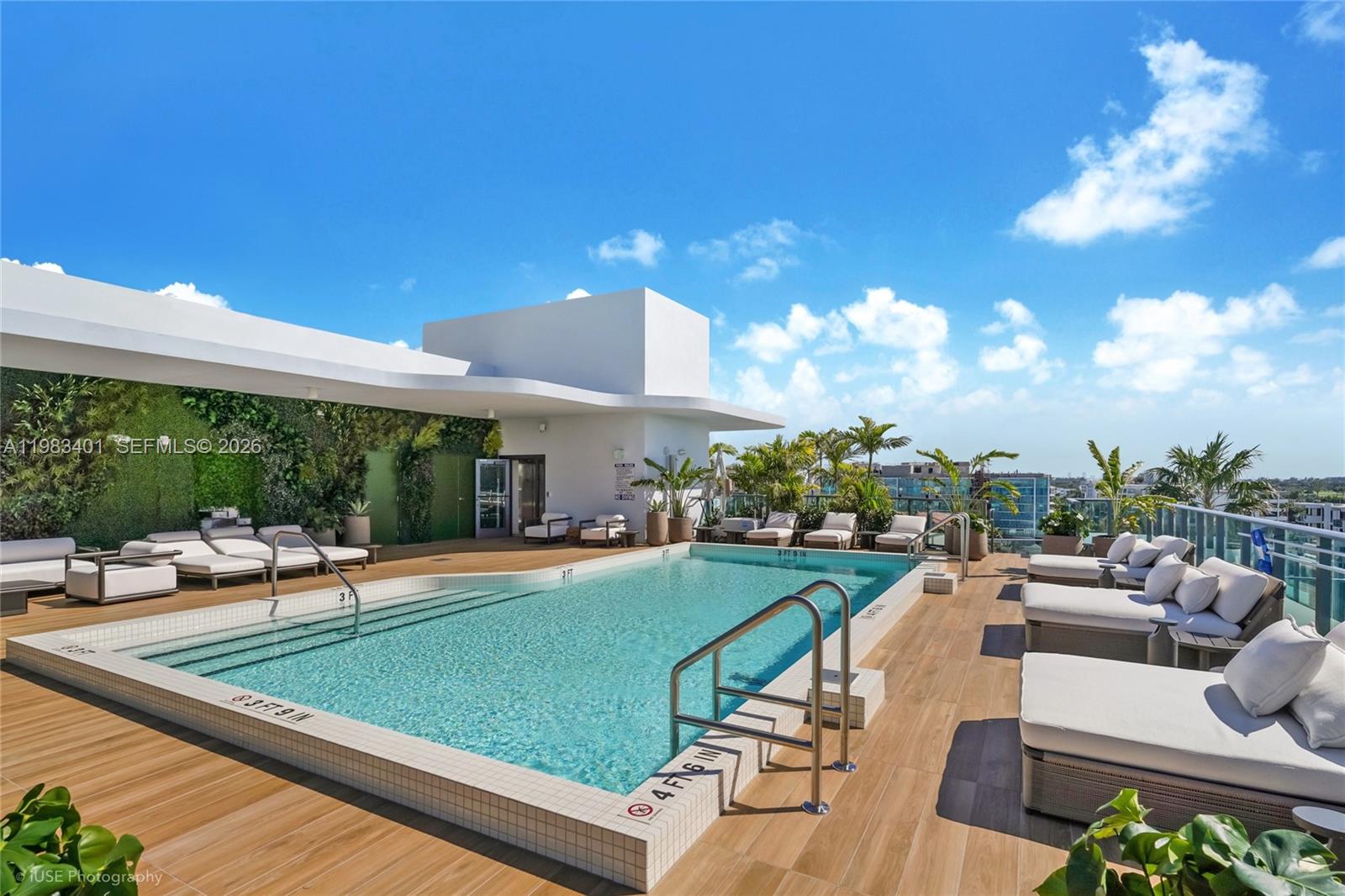 9901 W Bay Harbor Drive # 506