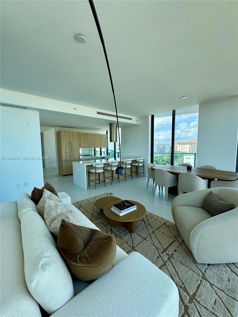 9901 W Bay Harbor Drive # 506