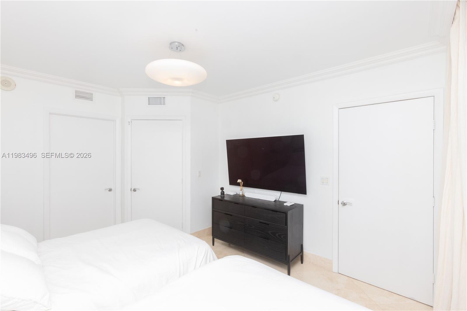 1830 S Ocean Dr # 2108