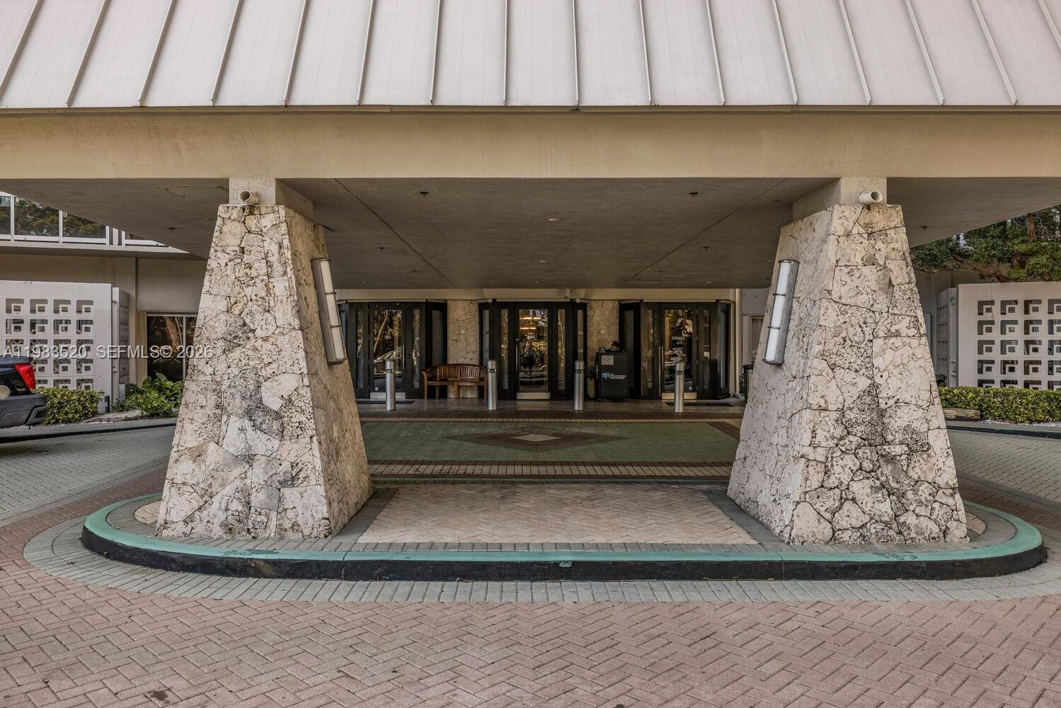 2451 Brickell Ave # 12C