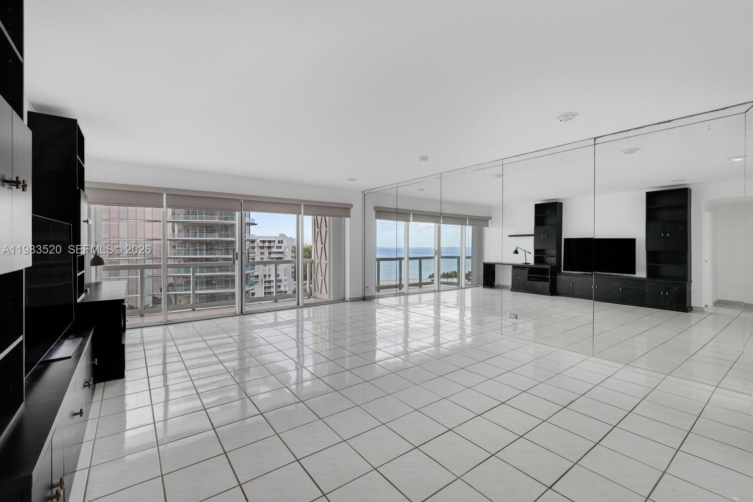 2451 Brickell Ave # 12C