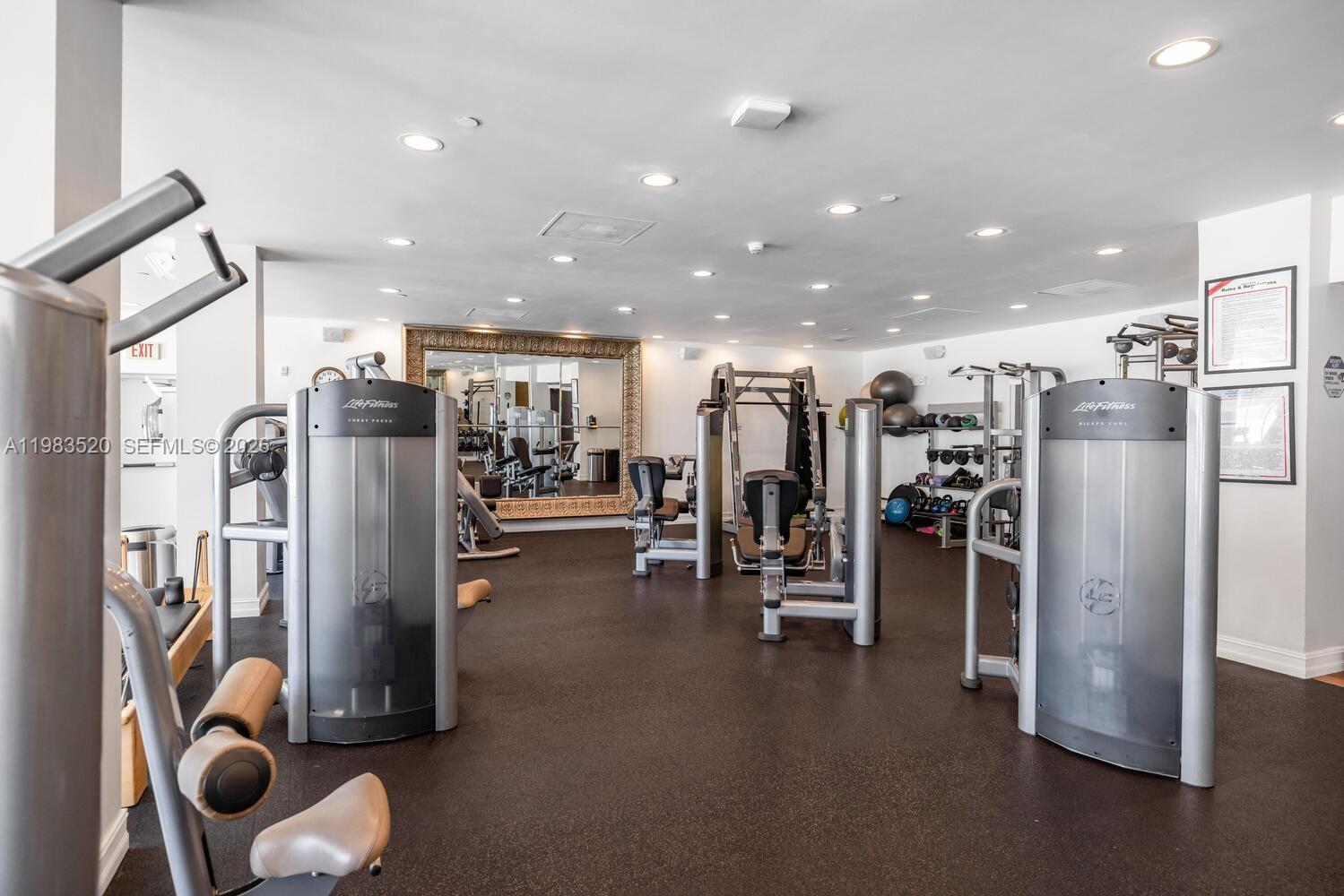 2451 Brickell Ave # 12C