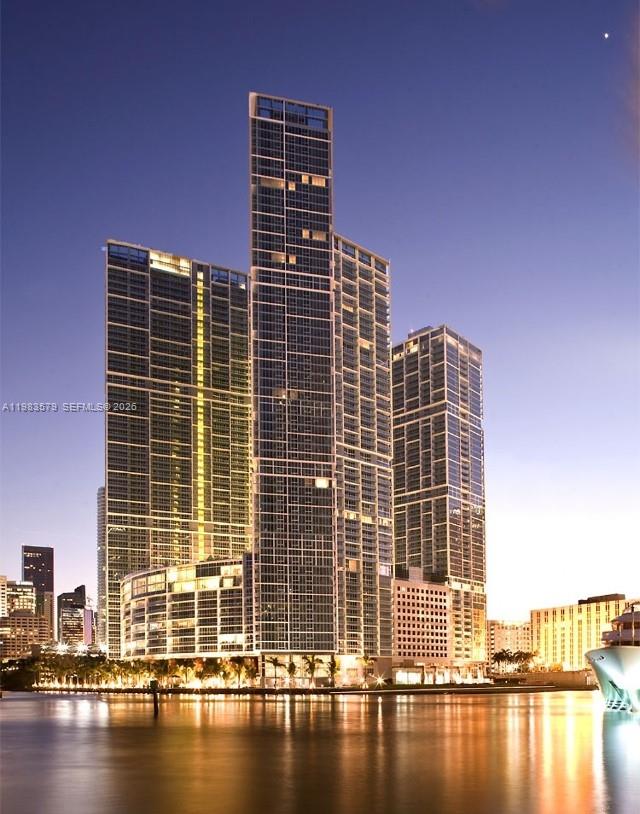475 BRICKELL AVE # 612
