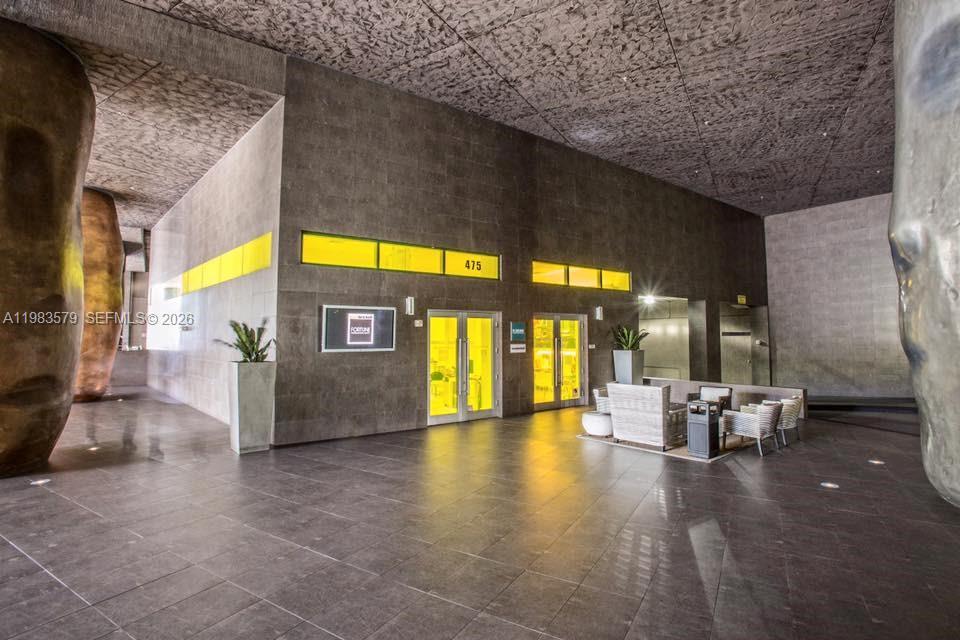 475 BRICKELL AVE # 612