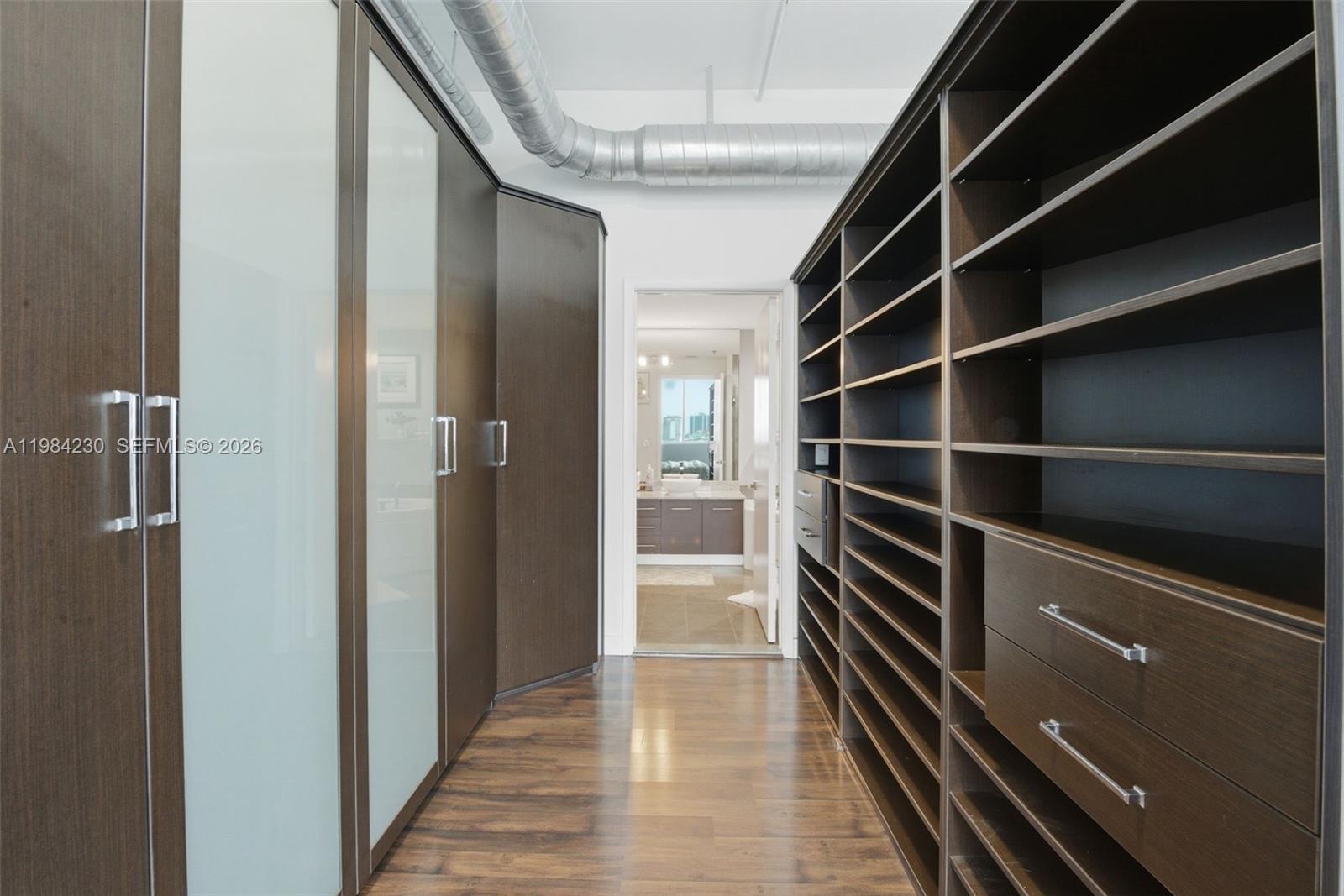 3029 NE 188th St # 601