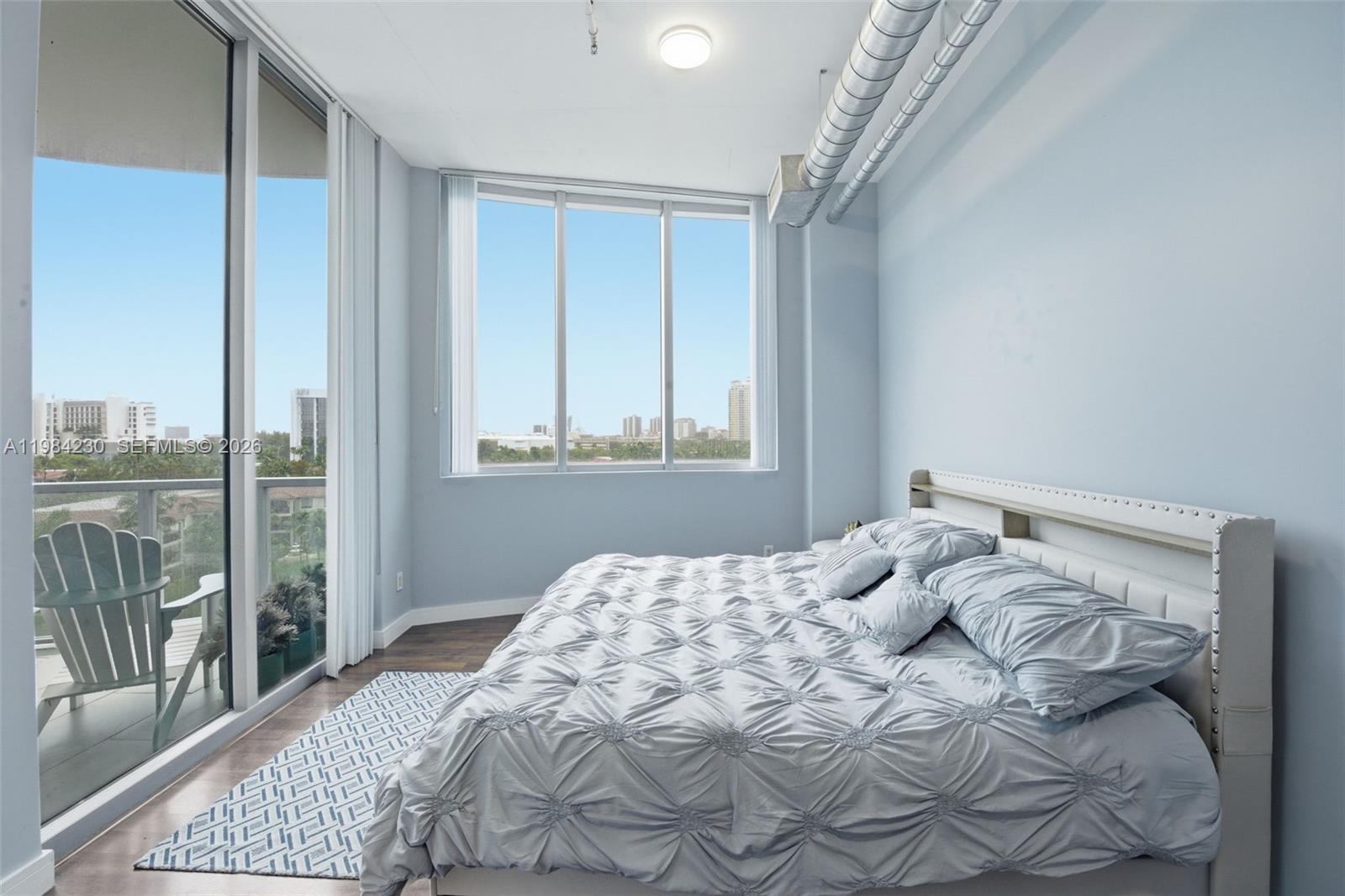 3029 NE 188th St # 601