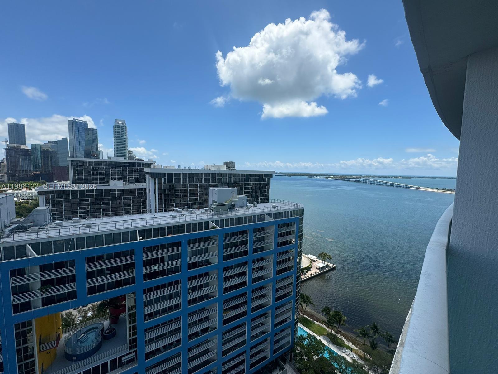 2101 Brickell Ave # 2102