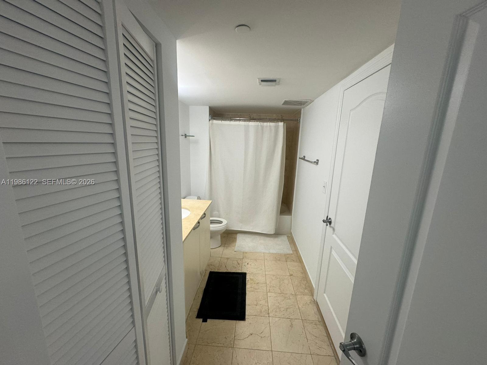 2101 Brickell Ave # 2102