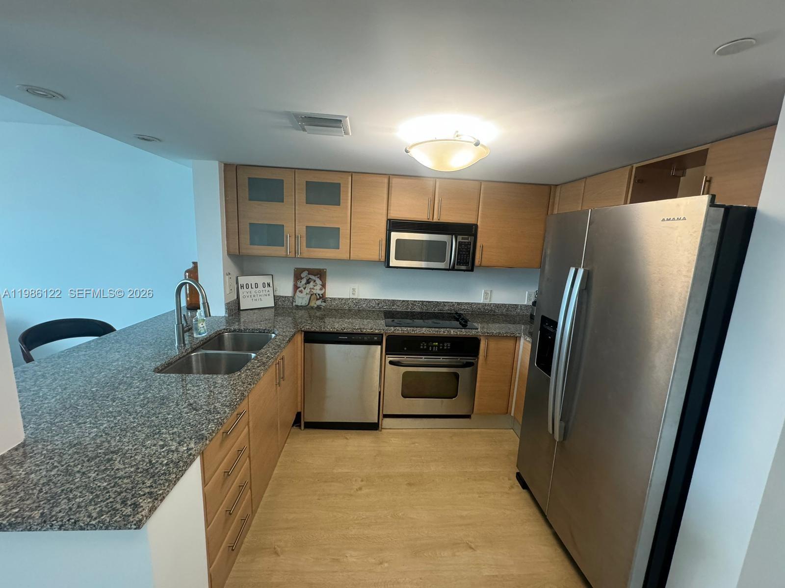 2101 Brickell Ave # 2102