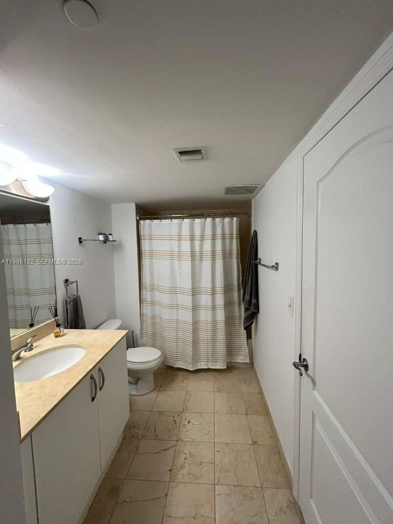 2101 Brickell Ave # 2102