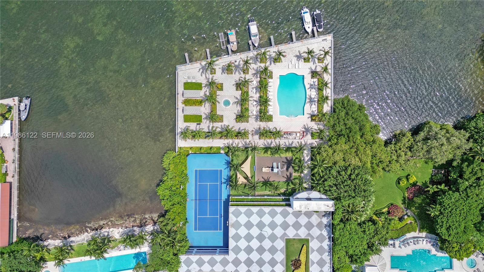 2101 Brickell Ave # 2102