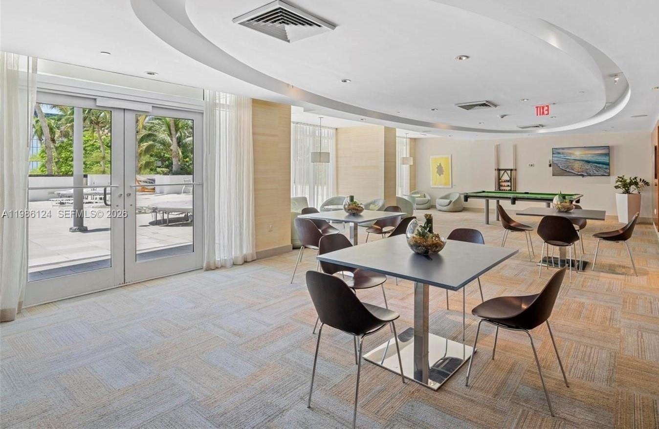 950 Brickell Bay Dr # 1508