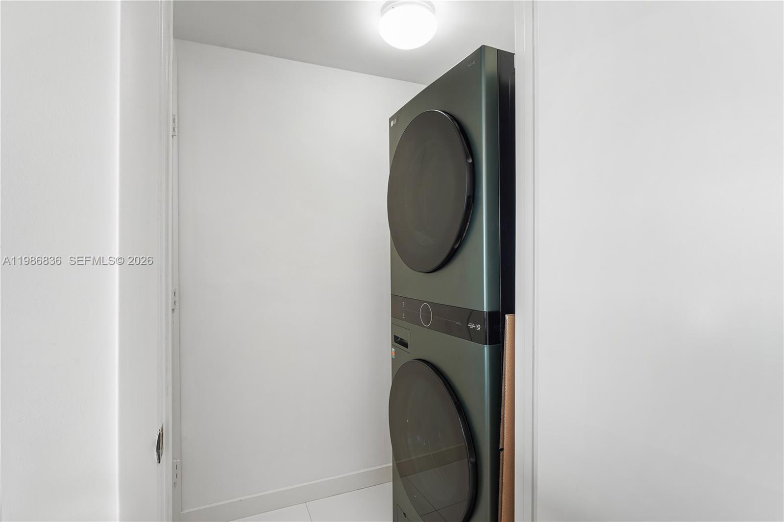 495 Brickell Ave # 3311