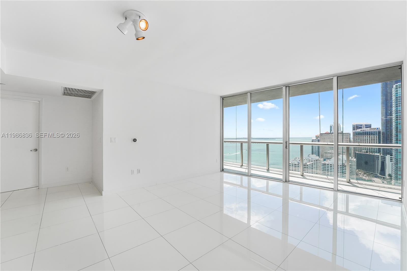 495 Brickell Ave # 3311
