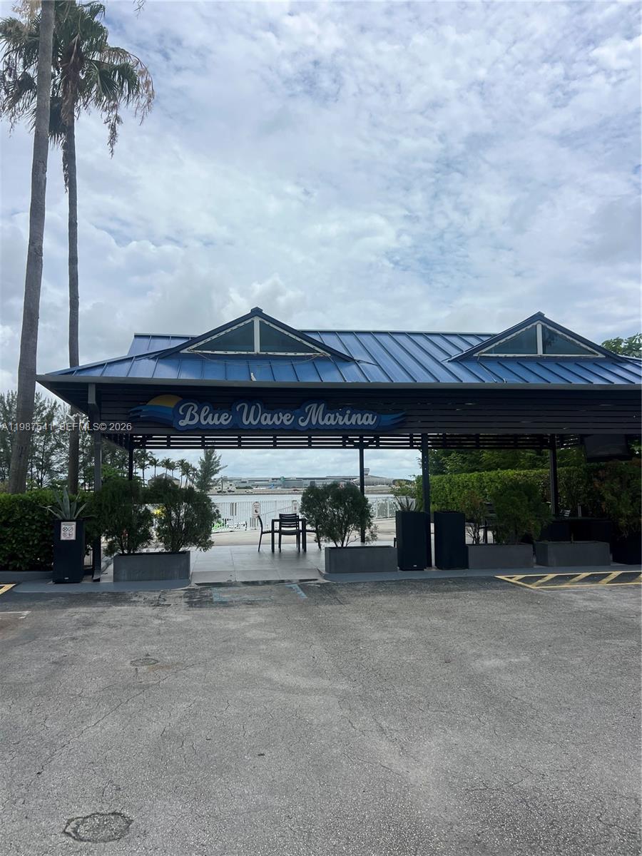 5077 NW 7th St # 917