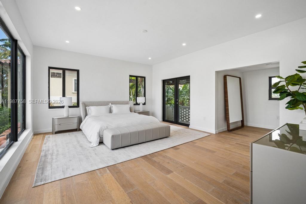 5661 Pine Tree Dr # 0