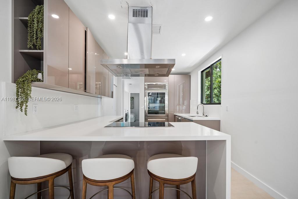 5661 Pine Tree Dr # 0