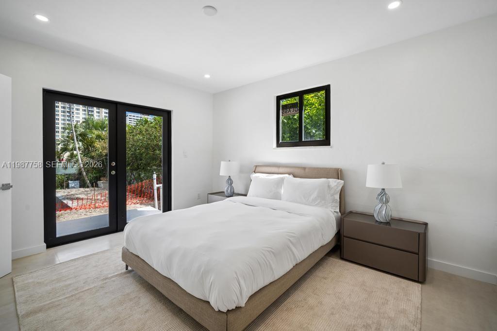 5661 Pine Tree Dr # 0