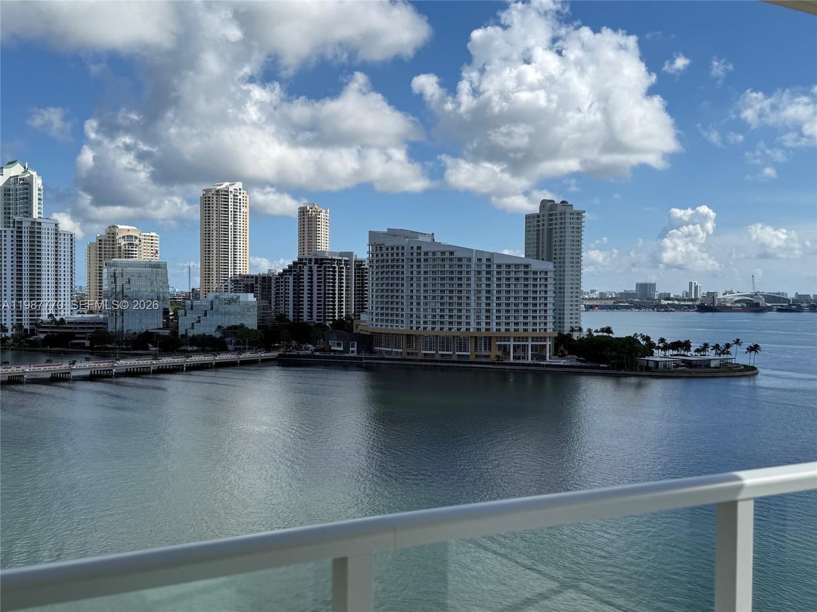 1155 N Brickell Bay Dr # 1008