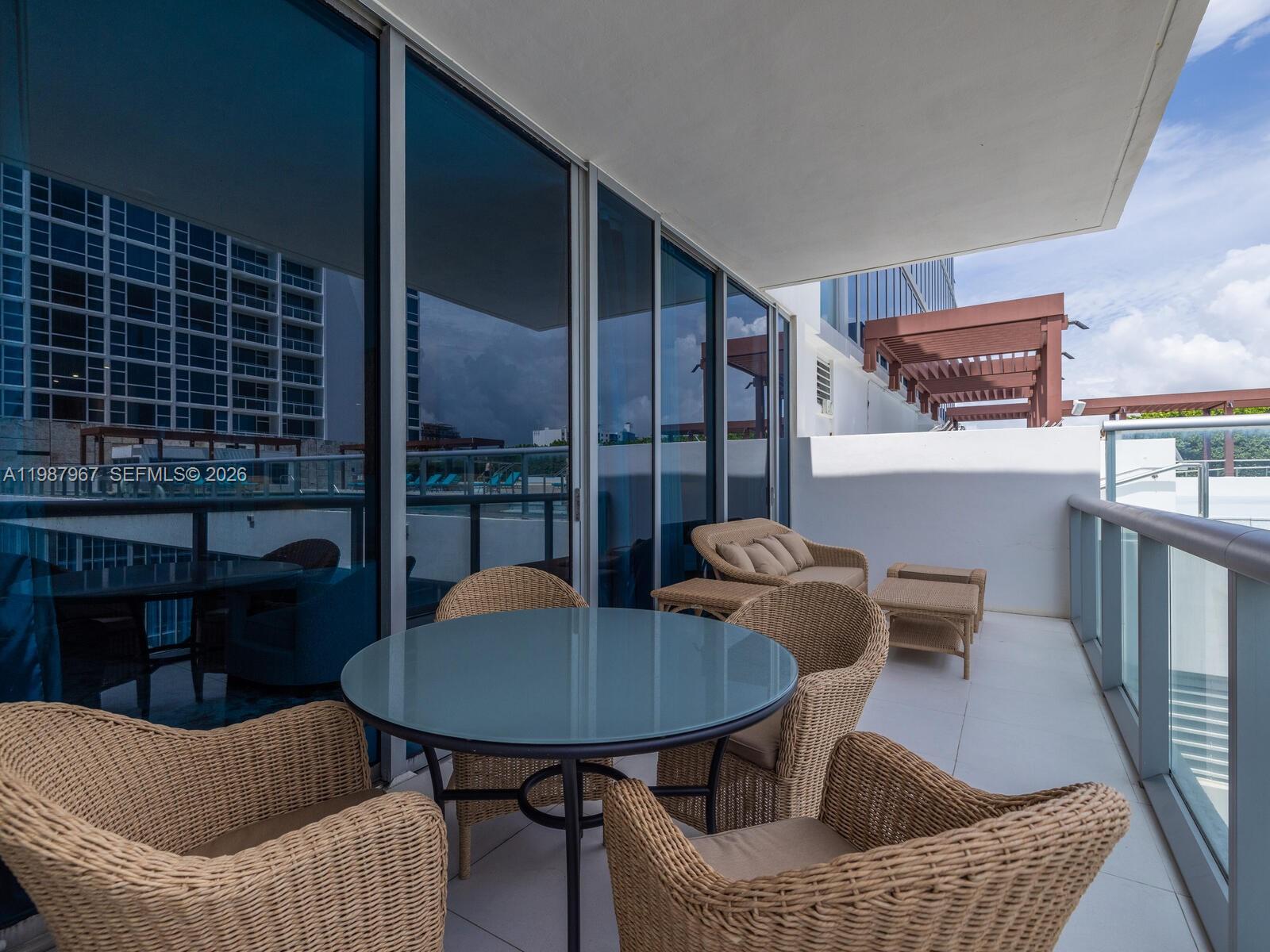 6799 Collins Ave # 501