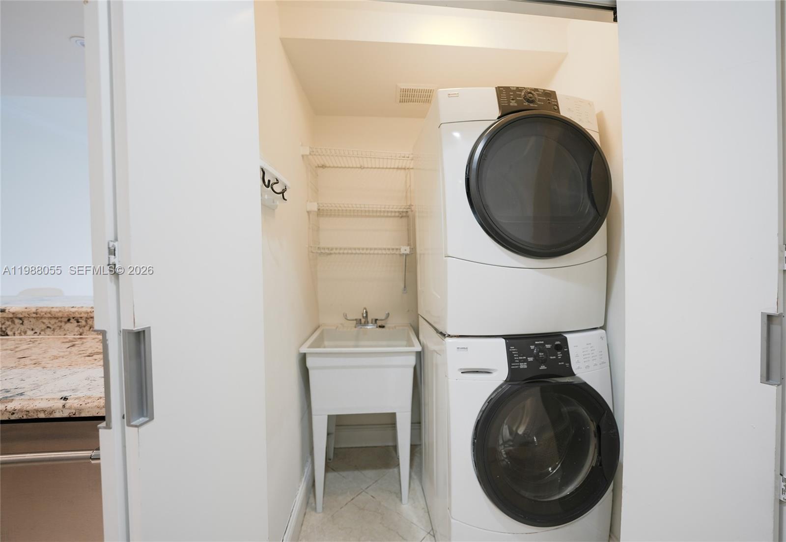 151 Crandon Blvd # 320